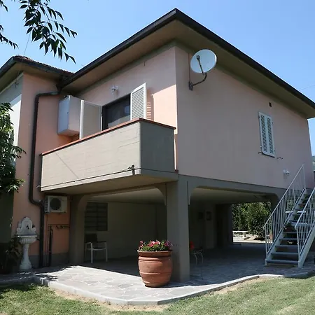 בית כפרי Oasi A Casa Di Vale פיסטויה