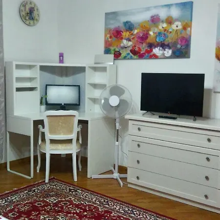 Oasi A Casa Di Vale פיסטויה