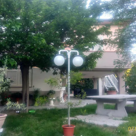 Oasi A Casa Di Vale * Pistoia