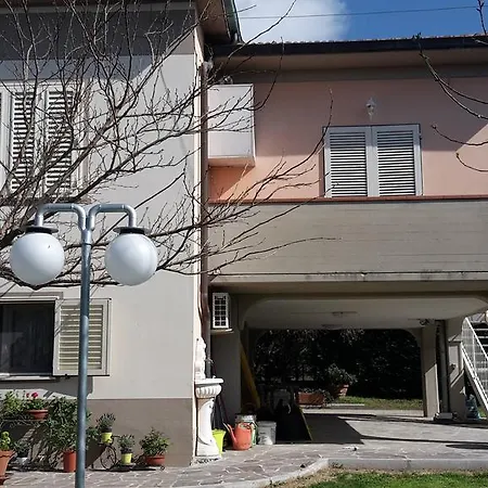 Oasi A Casa Di Vale * Pistoia